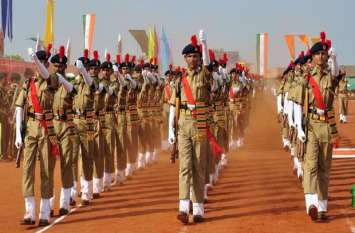 2504 Police Inspection Parade, Chief Minister said, give th best 2504 नए दारोगा का पारण परेड, मुख्यमंत्री बोले, सर्वश्रेष्ठ देने का प्रयास करें