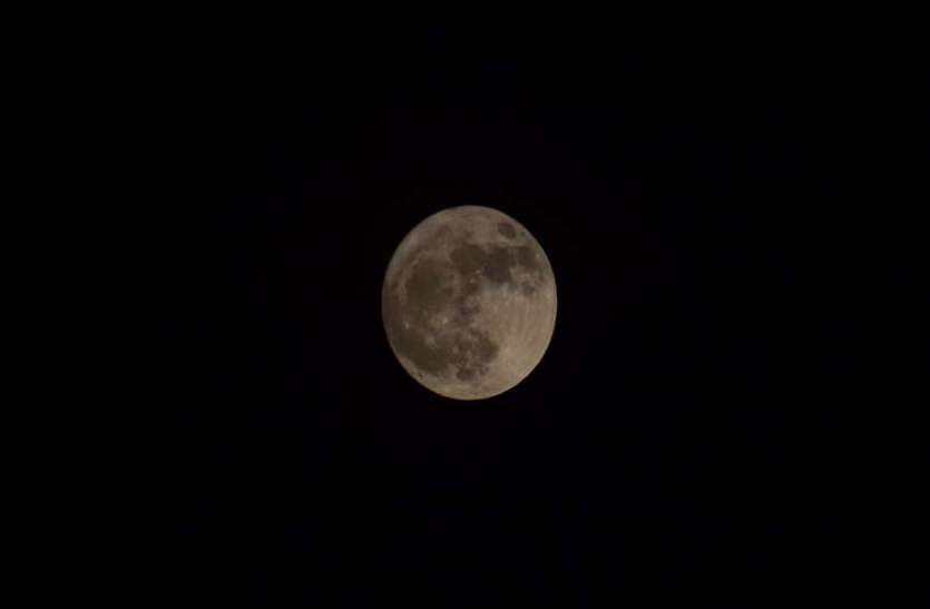 full moon pictures on sharad purnima in jodhpur रतलाम में सर्वार्थ सिद्धि योग में मनेगी कार्तिक पूर्णिमा, होंगे अनेक आयोजन