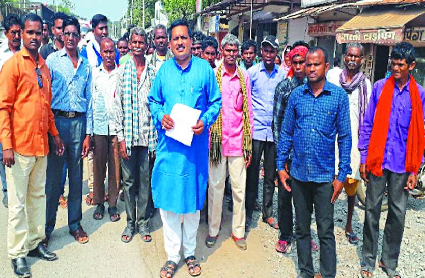 छत्तीसगढ़ के 7 जिलों के किसानों के साथ कॉन्ट्रेक्ट फार्मिंग में धोखाधड़ी, एसपी से शिकायत छत्तीसगढ़ के 7 जिलों के किसानों के साथ कॉन्ट्रेक्ट फार्मिंग में धोखाधड़ी, एसपी से शिकायत