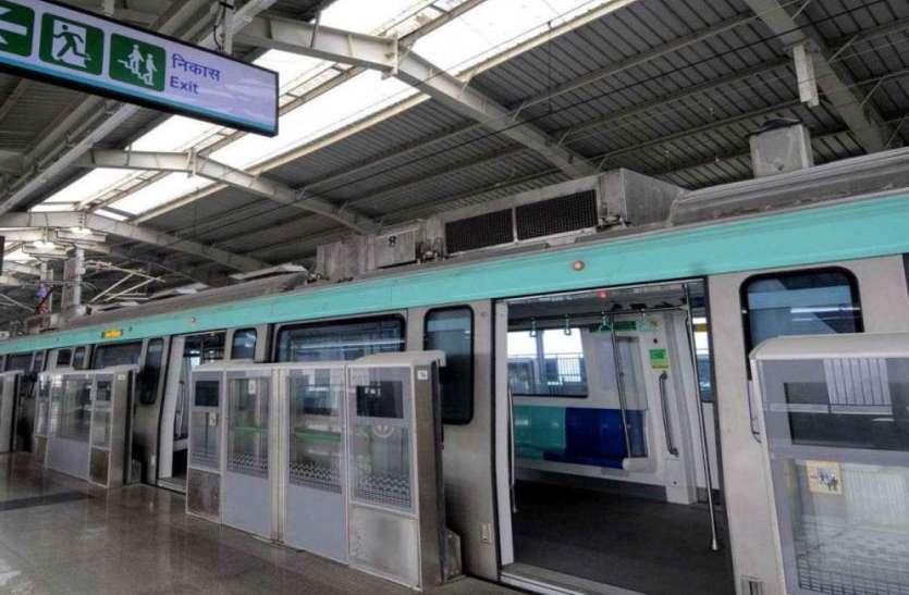 camera_1.jpg Aqua Line Metro में इस तारीख को होगी बॉलीवुड फिल्म की शूटिंग, बड़े अभिनेता और अभिनेत्री करेंगे डांस