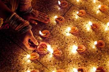Diwali Puja Muhurat and hindi vidhi video VIDEO दिवाली पूजा का नहीं मिलता कोई फल, जब तक नहीं हो यह काम