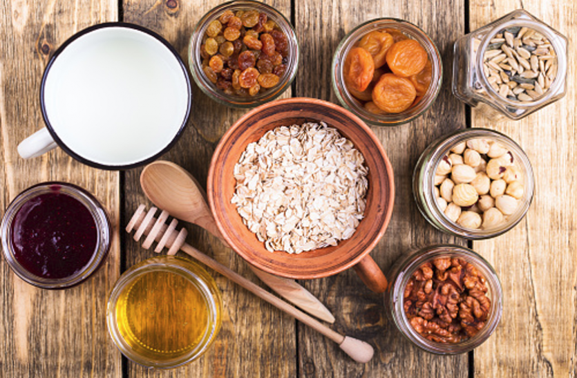 World Food Day: 9 Foods That Burn Your Belly Fat Fast World Food Day: माेटापा कम कर परफेक्ट बॉडी शेप पाने के लिए खाएं ये 9 फूड