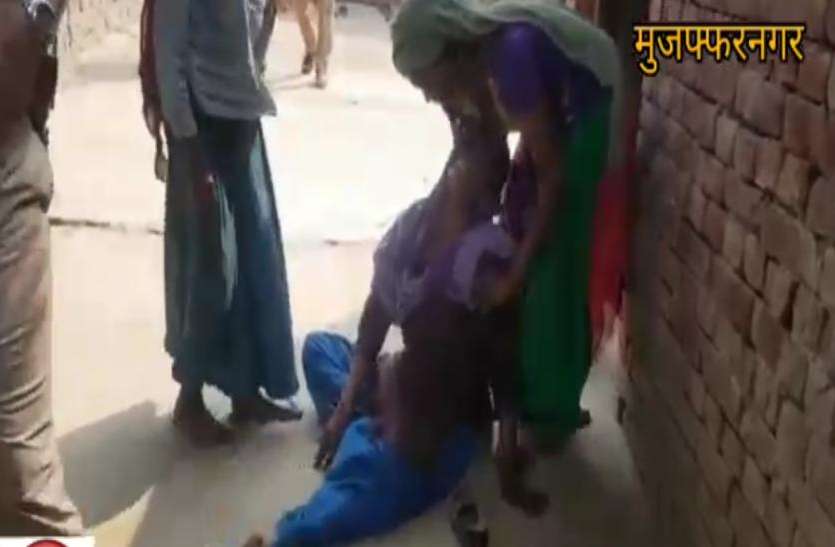 screenshot_from_2019-10-17_08-26-44.jpeg VIDEO: घर के बाहर बैठी थी युवती, तभी बदला लेने पहुंचा युवक और पेट में मार दी गोली, जानें पूरा मामला