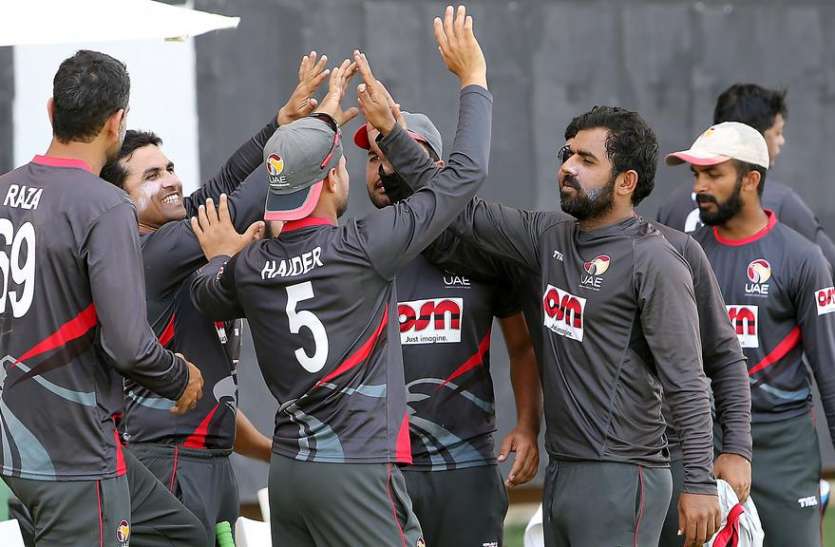 uae_cricket_team.jpg UAE के तीन क्रिकेटर पाए गए मैच फिक्सिंग में दोषी, ICC ने तत्काल प्रभाव से किया सस्पेंड