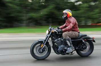 how to increase bike mileage by avoiding these 5 habits इन 5 बातों की वजह से आधा रह जाता है बाइक का माइलेज, कहीं आप भी तो नहीं करते