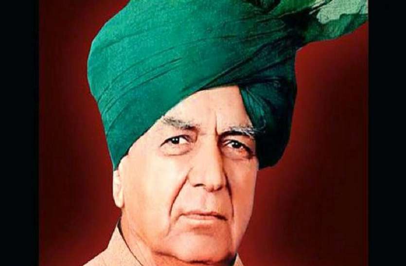 बिखर गई ‘ताऊ’ की राजनीति, वजूद बचाने लड़ रही पीढिय़ां बिखर रही ‘ताऊ’ की राजनीति, वजूद बचाने लड़ रही पीढिय़ां