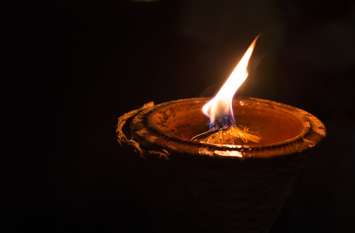 Diwali 2019: these types lamps remove all the troubles सभी कष्टों को दूर करते हैं इस तरह के दीपक, इस दिवाली जरूर करें ये उपाय