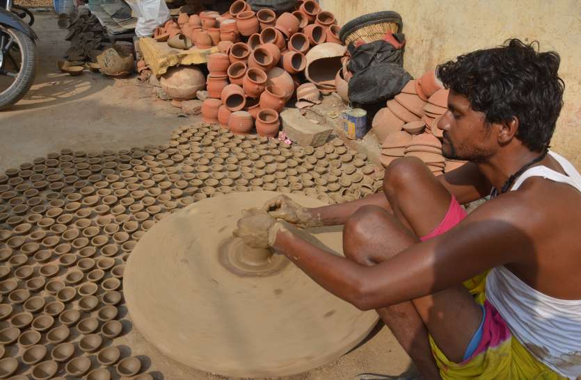चायनीज को मात दे रही हैं देसी लाइटें चायनीज को मात दे रही हैं देसी लाइटें