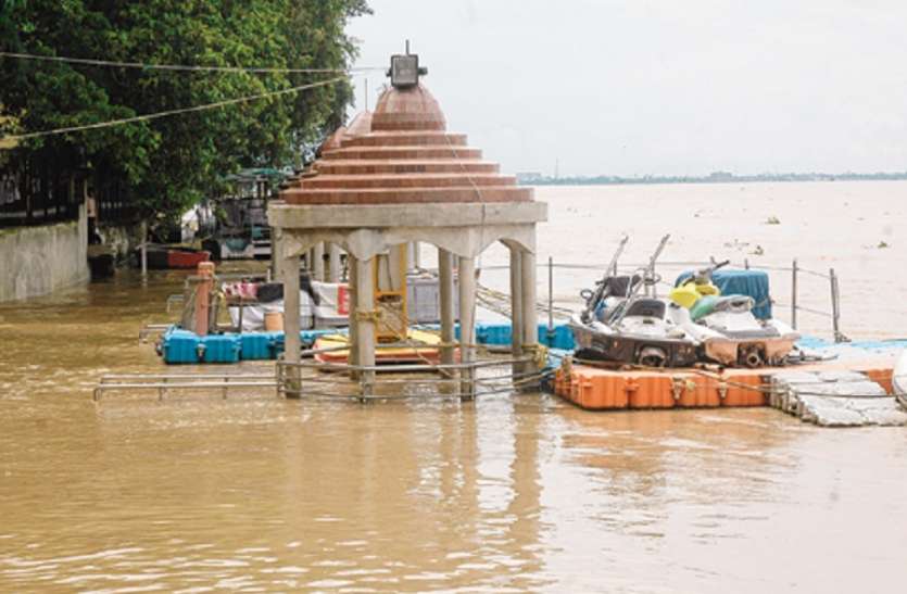 Bihar flood: जलजमाव को लेकर हाईकोर्ट की प्रशासन को फटकार, कब तक मिलेगी लोगों को जलजमाव व बीमारियों से राहत Bihar flood: जलजमाव को लेकर हाईकोर्ट की प्रशासन को फटकार, कब तक मिलेगी लोगों को जलजमाव व बीमारियों से राहत