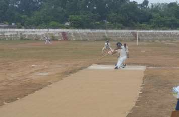 Municipal Council Balaghat and Police Balaghat won the match नगर परिषद बालाघाट और पुलिस बालाघाट ने जीता मैच
