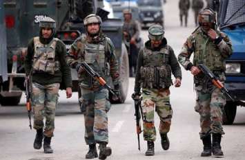 Shopkeepers narrowly escaped in Baramulla terror attack, search operat बारामुला आतंकी हमले में बाल-बाल बचा दुकानदार, तलाशी अभियान जारी