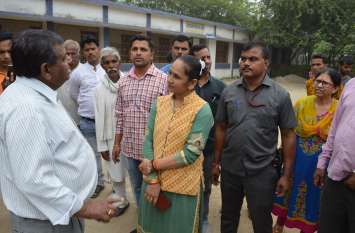 The MLA reached the news of the magazine, the SDO reprimanded the PIU, पत्रिका की खबर के पहुंची विधायक ने लगाई एसडीओ पीआईयू को फटकार, कहा नहीं होगी लारवाही बर्दाश्त