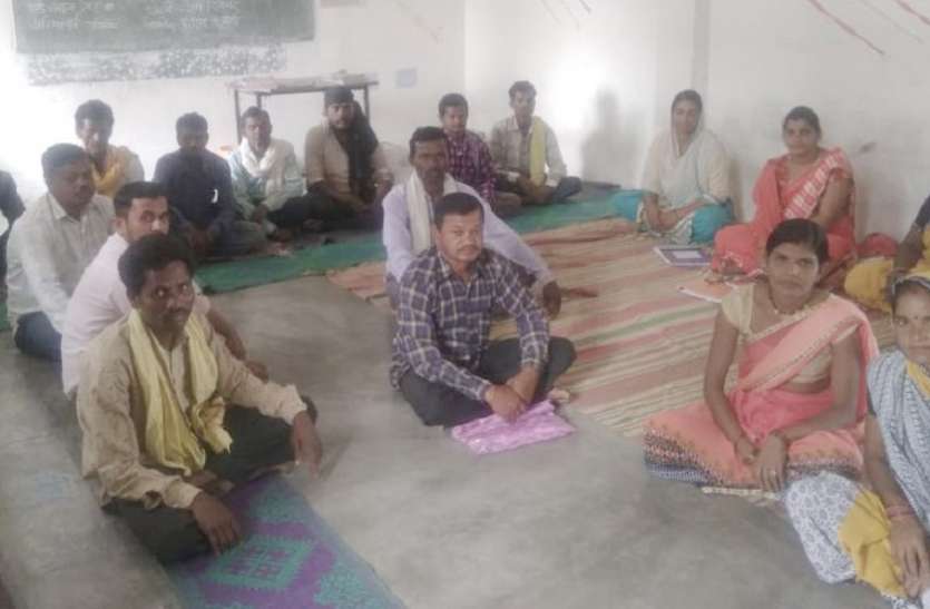बच्चे खूब पढ़े, खुलकर जिए, जीवन में खूब आगे बढ़े बच्चे खूब पढ़े, खुलकर जिए, जीवन में खूब आगे बढ़े