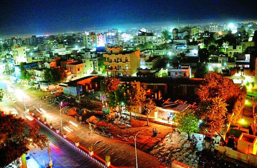 दिवाली से पहले जगमग सीकर शहर। इस बार रहेगी अनूठी दिवाली...जानिए क्या है संयोग