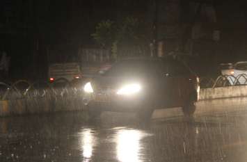 Weather change and heavy rain in bilaspur फिर लौट आया बारिश का मौसम, ठंड बढ़ने की संभावना, त्योहार पर पानी न फेर दे ये मौसम