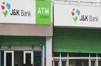 1100 Crore Big loan Scam Disclosed In JK Bank अब जेके बैंक में हुआ करोड़ों का लोन घोटाला, पूर्व चेयरमैन समेत कई अधिकारियों पर मामला दर्ज