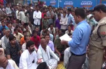 Businessman death who injured in firing in Up mau घायल व्यापारी की इलाज के दौरान मौत, शनिवार को बदमाशों ने मारी थी गोली
