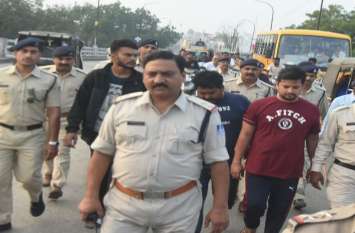 Three accused of bullying and bullying arrested गोली चलाने और धमकाने वाले तीन आरोपी गिरफ्तार