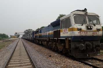 Travelers, Gwalior, Bhind, Etawah, 23, bhind news, bhind news in hindi ग्वालियर भिण्ड पैसेंजर से भी 23 अक्टूबर से इटावा तक सफर कर सकेंगे यात्री
