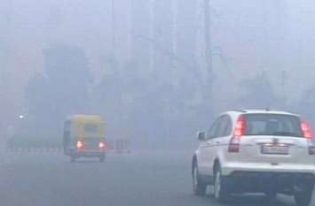 Air Pollution Increasing In Bhiwadi Of Alwar सुप्रीम कोर्ट के निर्देशों पर निरीक्षण करने आई टीम ने भिवाड़ी के वायु प्रदूषण के जिम्मेदारों को लगाई फटकार
