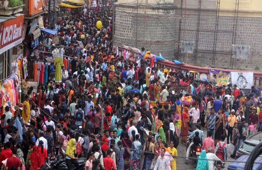 पुष्य नक्षत्र : आज शाम 5.31 से कल 4.38 तक बनेंगे शुभ योग, जानिए कितनी बजे क्या खरीदना रहेगा लाभदायक