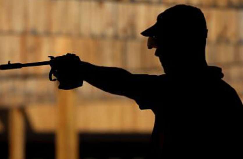 karni_singh_shooting_range.jpg शूटिंग रेंज में अभ्यास के दौरान भिड़ गए दो निशानेबाज