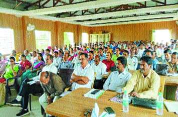 Education department will distribute clothes bags to meaningful Diwali शिक्षा विभाग इस बार मनाएगा सार्थक दिवाली, बच्चों को बांटेंगे कपड़े के थैले