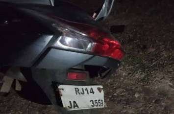 Two youth riding a scooty died in a road accident दीपावली पर जयपुर से स्कूटी पर गांव जा रहे दो युवकों की सडक़ हादसे में हुई मौत