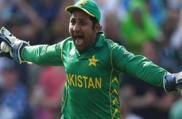 Several senior players were out from Pakistans team ऑस्ट्रेलिया दौरे के लिए पाकिस्तान की टीम से सरफराज समेत कई सीनियर खिलाड़ियों की छुट्टी