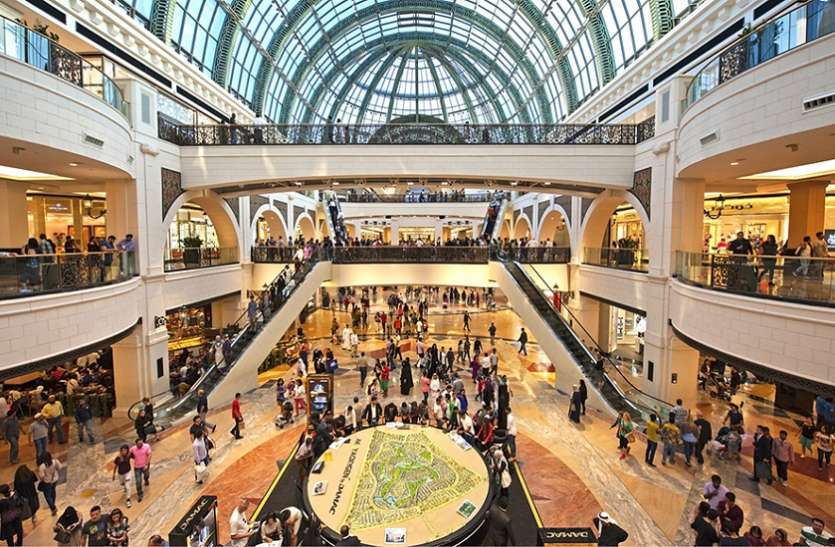 shopping.jpg ई कॉमर्स के अनैतिक व्यापार ने तोड़ी कारोबारियों की कमर, 6 लाख करोड़ रुपए का कारोबार चौपट