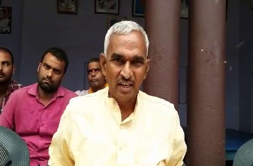 Bjp Mla Surendra Singh बीजेपी विधायक ने कमलेश तिवारी के हत्यारों को बताया शैतान, कहा- ऐसे लोगों को...