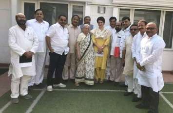 Priyanka will give tips to team UP for Mission 2022 Priyanka Gandhi Mission 2022-अब तय होगी जिम्मेदारी और जबाबदेही