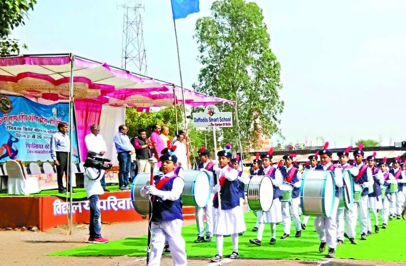 राज्य स्तरीय टेनिस बाल क्रिकेट स्पर्धा का शुभारंभ राज्य स्तरीय टेनिस बाल क्रिकेट स्पर्धा का शुभारंभ