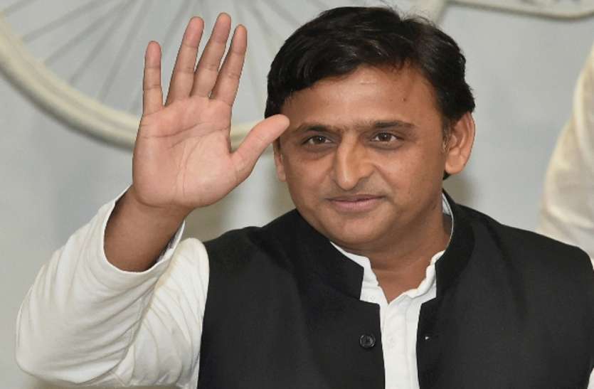 मिशन संगठन की तैयारी में समाजवादी पार्टी, एक तिहाई जिलाध्यक्षों की होगी छुट्टी मिशन संगठन की तैयारी में समाजवादी पार्टी, एक तिहाई जिलाध्यक्षों की होगी छुट्टी