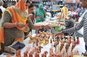 deepawali festival Udaipur सजे बाजार-शोरूम, दिखने लगी त्योहारी रौनक