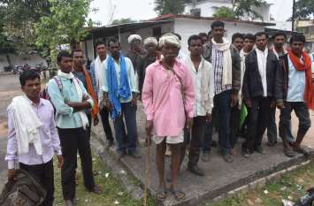 Jansunwai: Amount exited but 50 toilets remain incomplete जनसुनवाई: राशि निकल गई पर अधूरे रह गए 50 शौचालय
