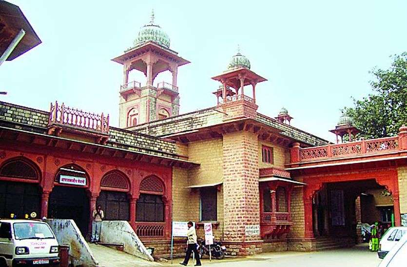 डेंगू का मंडराया खतरा, पांच दिन में आठ मामले सामने आए डेंगू का मंडराया खतरा, पांच दिन में आठ मामले सामने आए