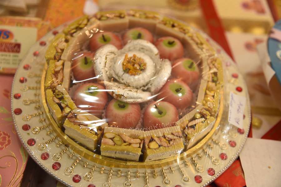 dry fruits and sweets are in demand on diwali 2019