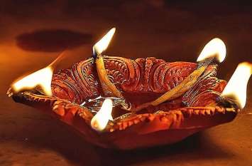 Diwali 2019 : do not commit these mistakes on narak chaturdashi दिवाली 2019 : नरक चतुर्दशी को भूलकर भी न करें ये 10 काम, आ सकती है दरिद्रता