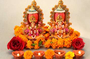 Diwali 2019 : do not commit these 10 mistakes while placing laxmi idol दिवाली 2019 : अमावस्या की रात न करें ये 10 काम, नहीं टिकेंगी मां लक्ष्मी