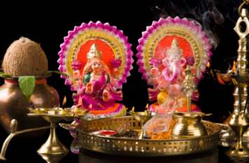 Deepavali 2019: why lord ganesha worship with lakshmi दिवाली पर देवी लक्ष्मी के साथ भगवान गणेश की पूजा क्यों होती है?