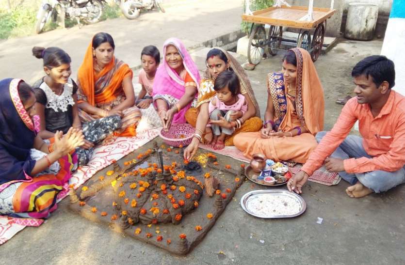 श्रद्धाभाव से की गई गोवर्धन पूजा श्रद्धाभाव से की गई गोवर्धन पूजा