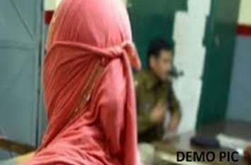Young girl raped: Young girl raped in forest, 1 arrested बाजार जा रही युवती का 2 युवकों ने रोक लिया रास्ता, फिर खींचते हुए ले गए जंगल में और लूट ली आबरु