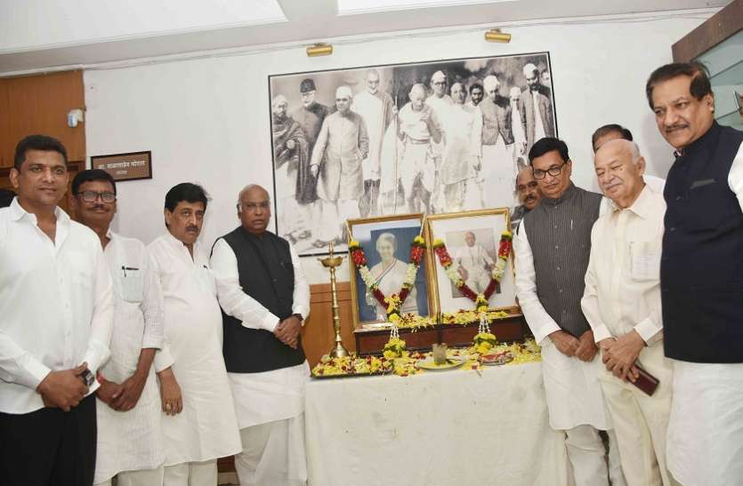बेमौसमी बारिश से किसानों को भारी नुकसान, नुकसान भरपाई के लिए आंदोलन करेगी कांग्रेस बेमौसमी बारिश से किसानों को भारी नुकसान, नुकसान भरपाई के लिए आंदोलन करेगी कांग्रेस