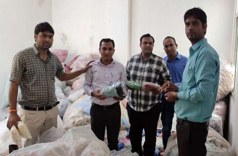 औषधि नियंत्रक विभाग की कार्रवाई बड़ी खबर : कोटा में एक और दवा व्यापारी के यहां 1.20 करोड़ कैप्सूल की खेप पकड़ी