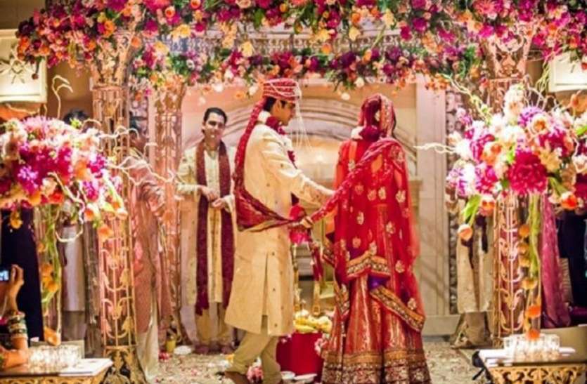 प्रशासन हुआ सख्त, शादी समारोह में अब किसी के भी यह काम करने पर लगी रोक प्रशासन हुआ सख्त, शादी समारोह में अब किसी पर भी यह काम करने पर लगी रोक
