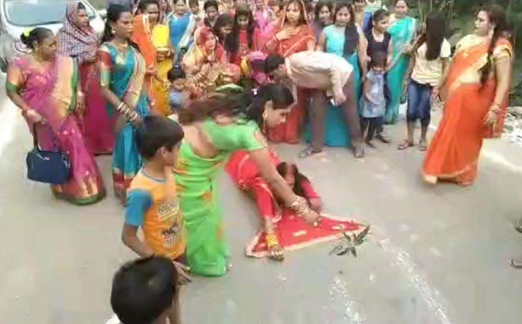 Chhath Puja 2019 किन्नर समाज का छठ व्रत, एेसी छठ पूजा देखी है क्या, देखिए वीडियो
