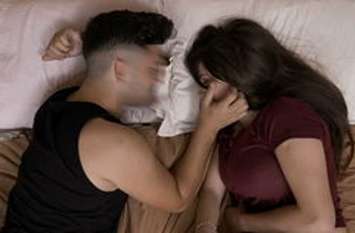 Friendship of minor girl on phone, then taken to Nagpur and raped मीठी-मीठी बातें करके गर्लफ्रेंड को रिझाया, फिर नागपुर ले जाकर कौमार्य को किया भंग