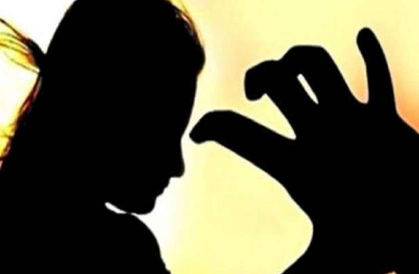 molestation नाबालिग का यौन शोषण करने वाले फूफा को तिहरा आजीवन कारावास, पड़ोसी को 20 साल की सजा