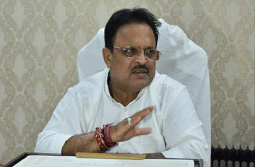 raghu sharma कोटा में बच्चों की मौत पर राजनीति, वार पर पटलवार